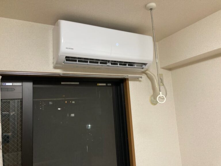 千葉の家庭用エアコンの取付け取り外しは弊社千葉・東京エアコン取付けセンターにお任せください。10月1日は取付けの施工実績です。