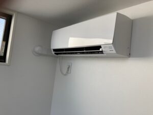 千葉の家庭用エアコンの取付け取り外しは弊社千葉・東京エアコン取付けセンターにお任せください。7月2日は取付けの施工実績です。